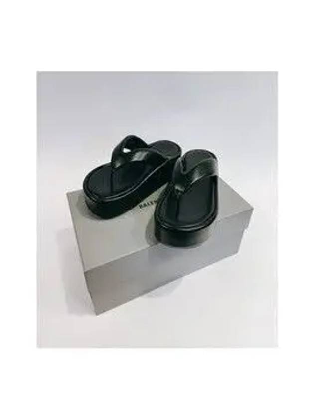 Luxury Balenciaga  Women's Rise Thong Flip Flops Black