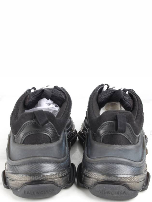 Luxury Balenciaga  Triple S sneakers 35 5 225