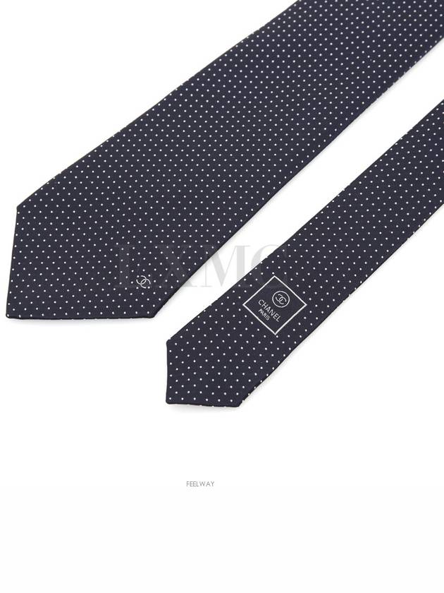 Tie gift men s CC silk navy polka dots Chanel