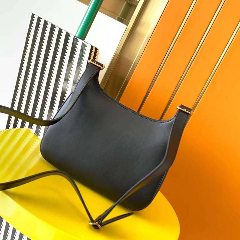 Yves Saint Laurent - Bags - The Wells Bags  497