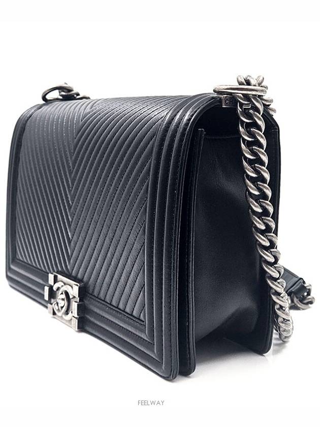 Calfskin Chevron Boy Bag New Medium Chanel