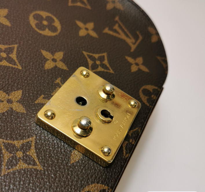 Preloved Louis Vuitton(LV) Monogram Eden S-lock 2012year brown 250115781027091