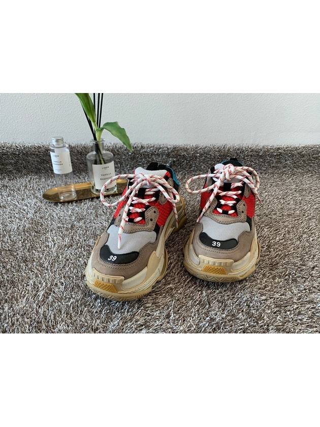 Luxury Balenciaga  Triple S Multi 39 260