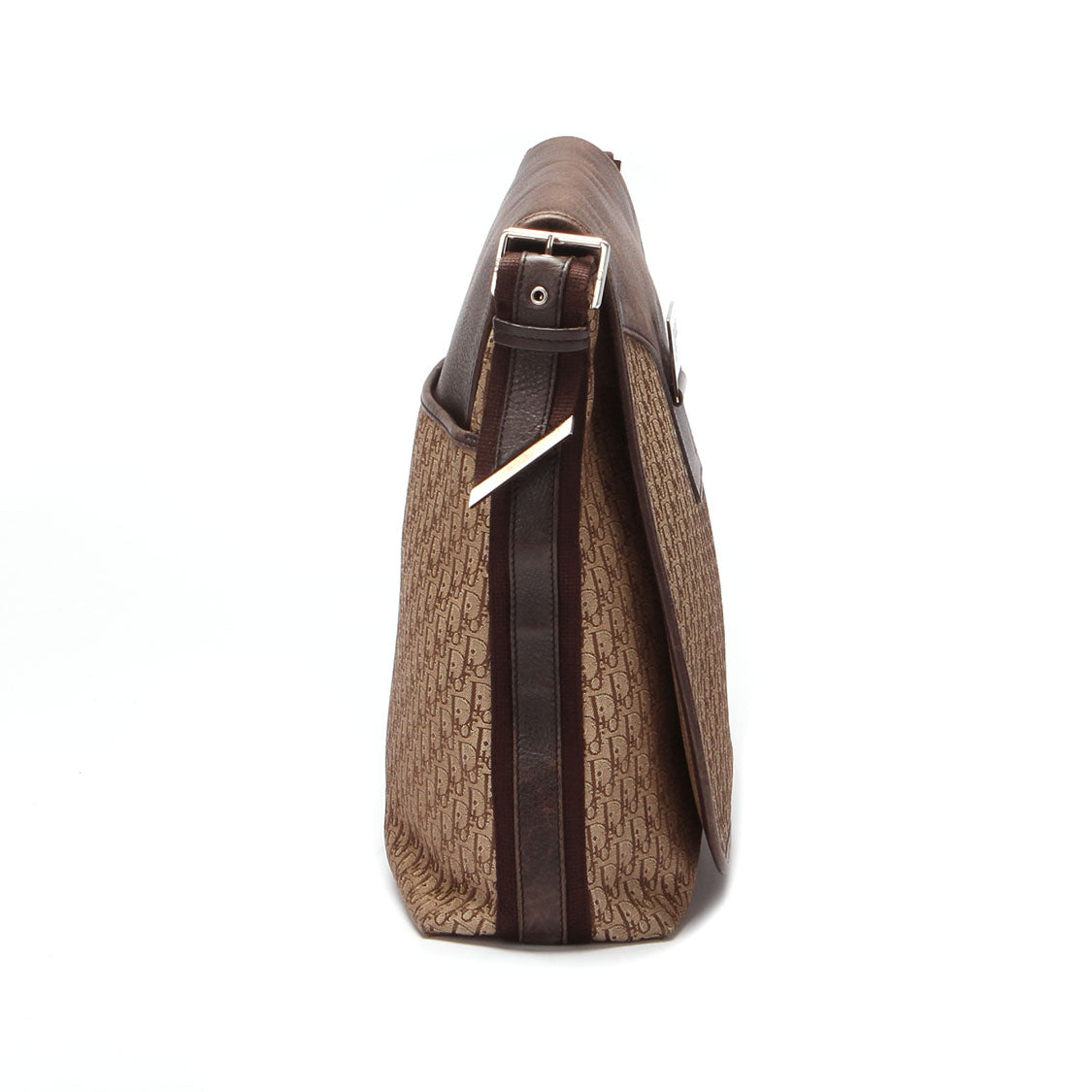 Street Chic Trotter Shoulder Bag