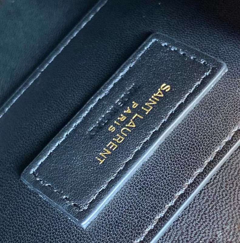 Yves Saint Laurent - Bags - The Wells Bags  165