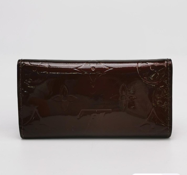 Preloved Louis Vuitton (LV) patent leather Key case wallet cherry color 250107781014831