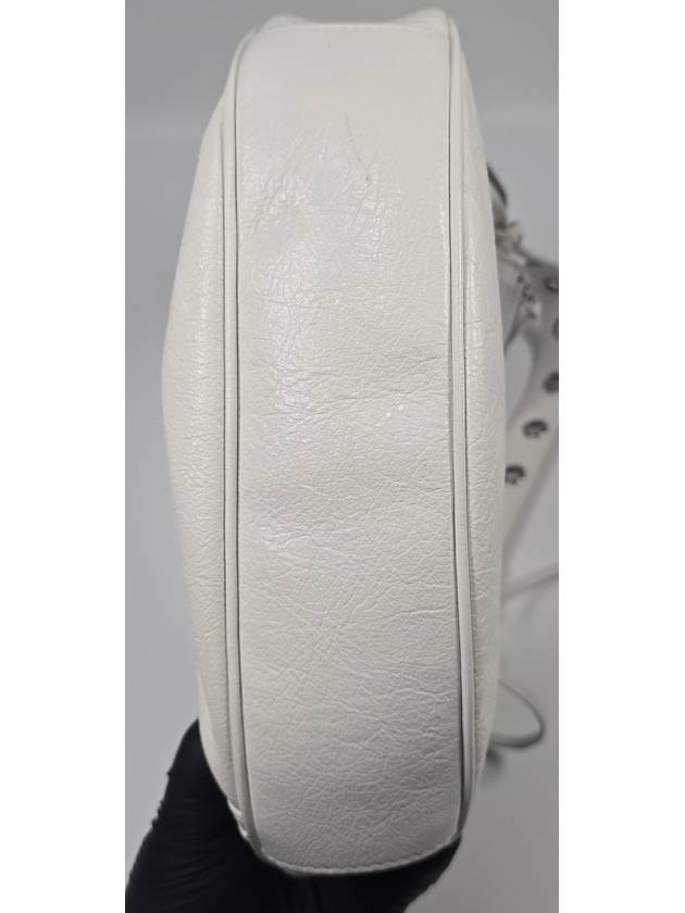 Luxury Balenciaga  Le Cargol xs shoulder bag