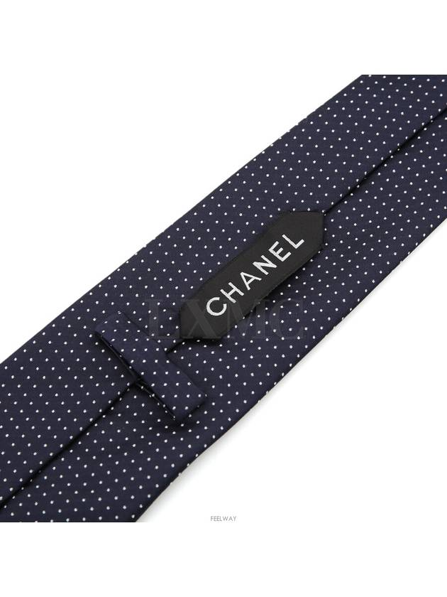 Tie gift men s CC silk navy polka dots Chanel