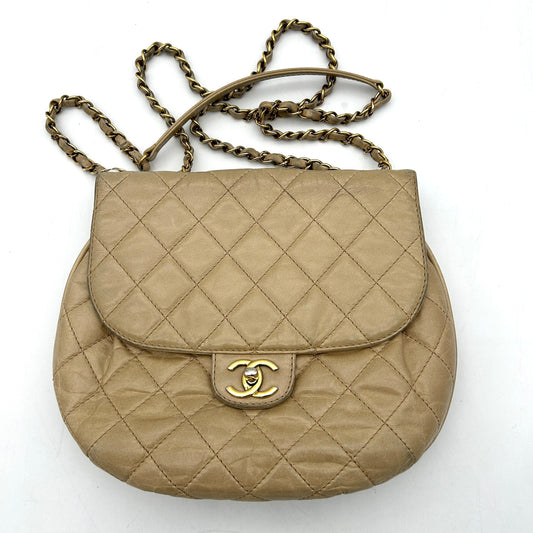 CHANEL Glazed Calfskin Quilted Bubble CC Flap Crossbody Bag  LA19636