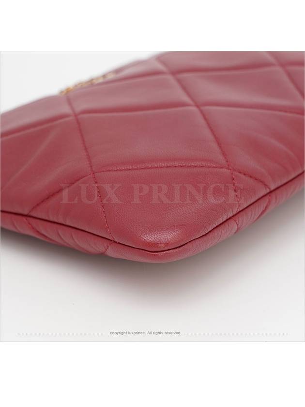 New Medium 19 Clutch 0816sv Chanel