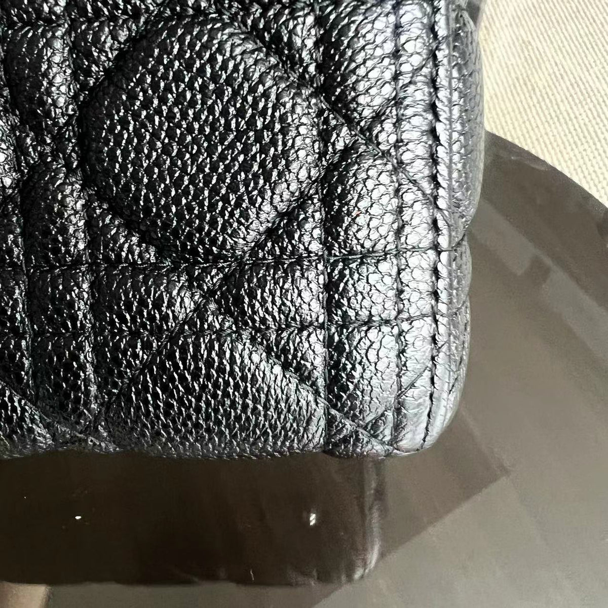 *Rare Caviar* Lady Medium Grained Calfskin Black Silver Hardware