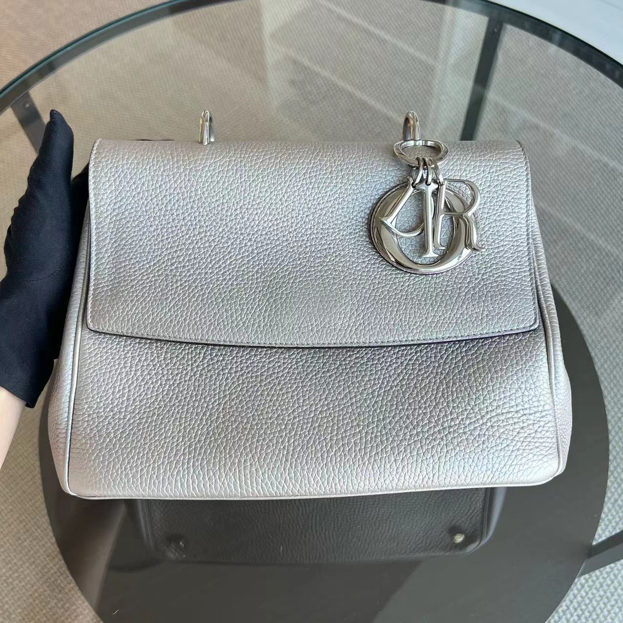 Be Dior Medium Metallic Grained Calfskin Gold SHW
