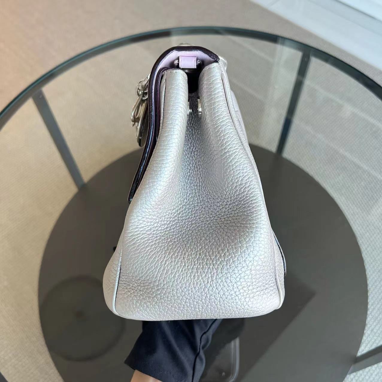 Be Dior Medium Metallic Grained Calfskin Gold SHW