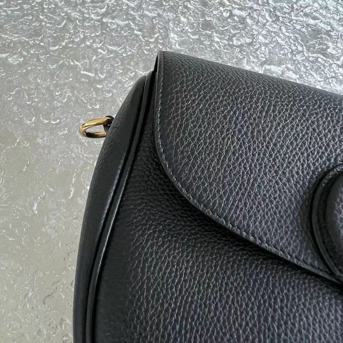 Bobby Large Grained Calfskin Black Golden Hardware With Strap