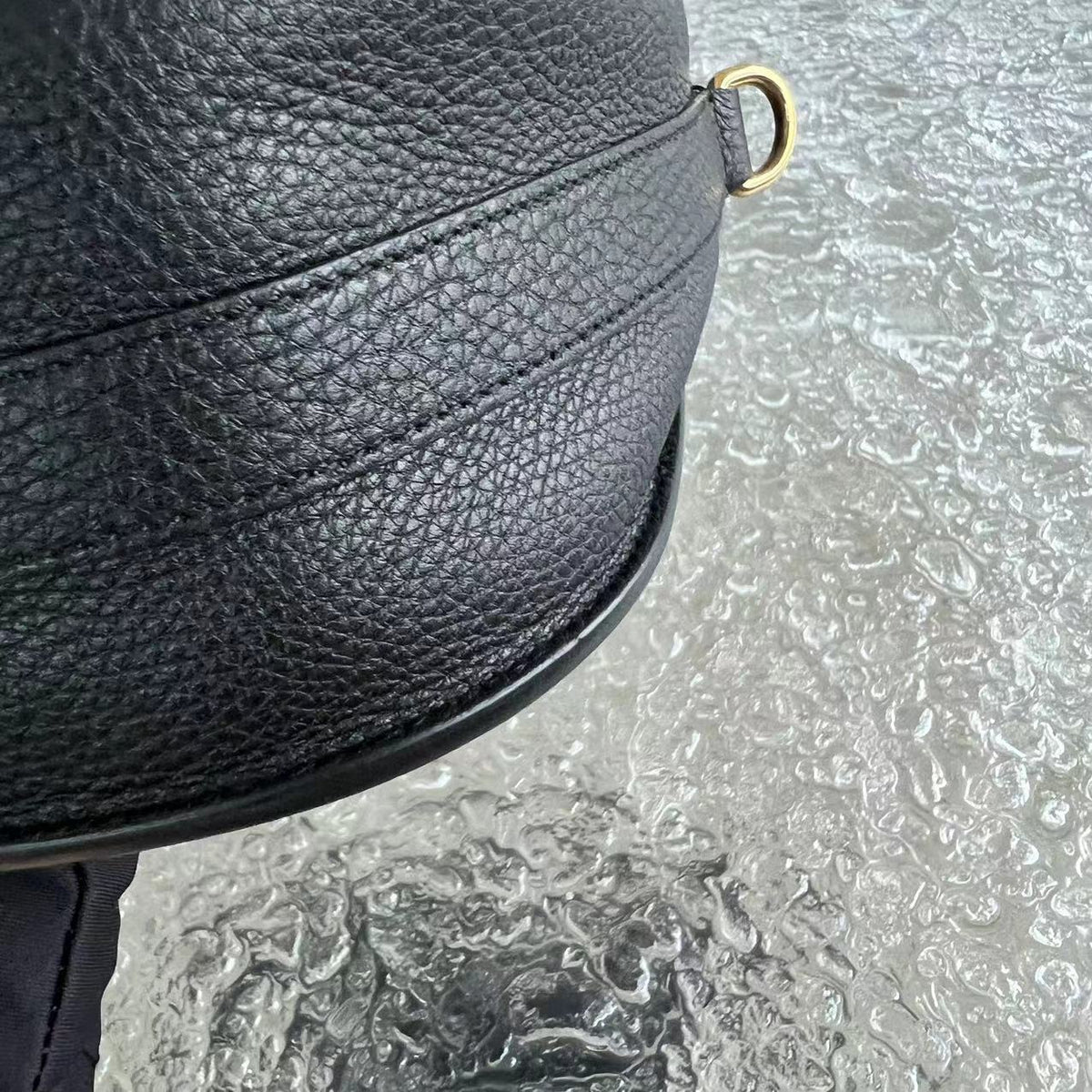Bobby Large Grained Calfskin Black Golden Hardware With Strap