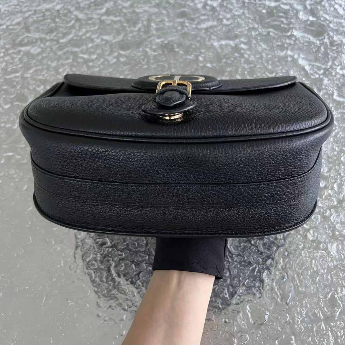 Bobby Large Grained Calfskin Black Golden Hardware With Strap