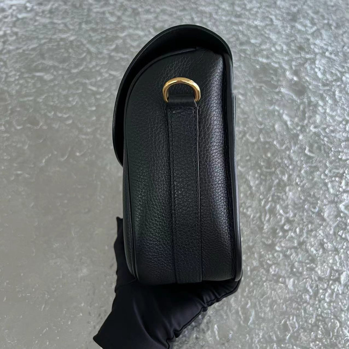 Bobby Large Grained Calfskin Black Golden Hardware With Strap