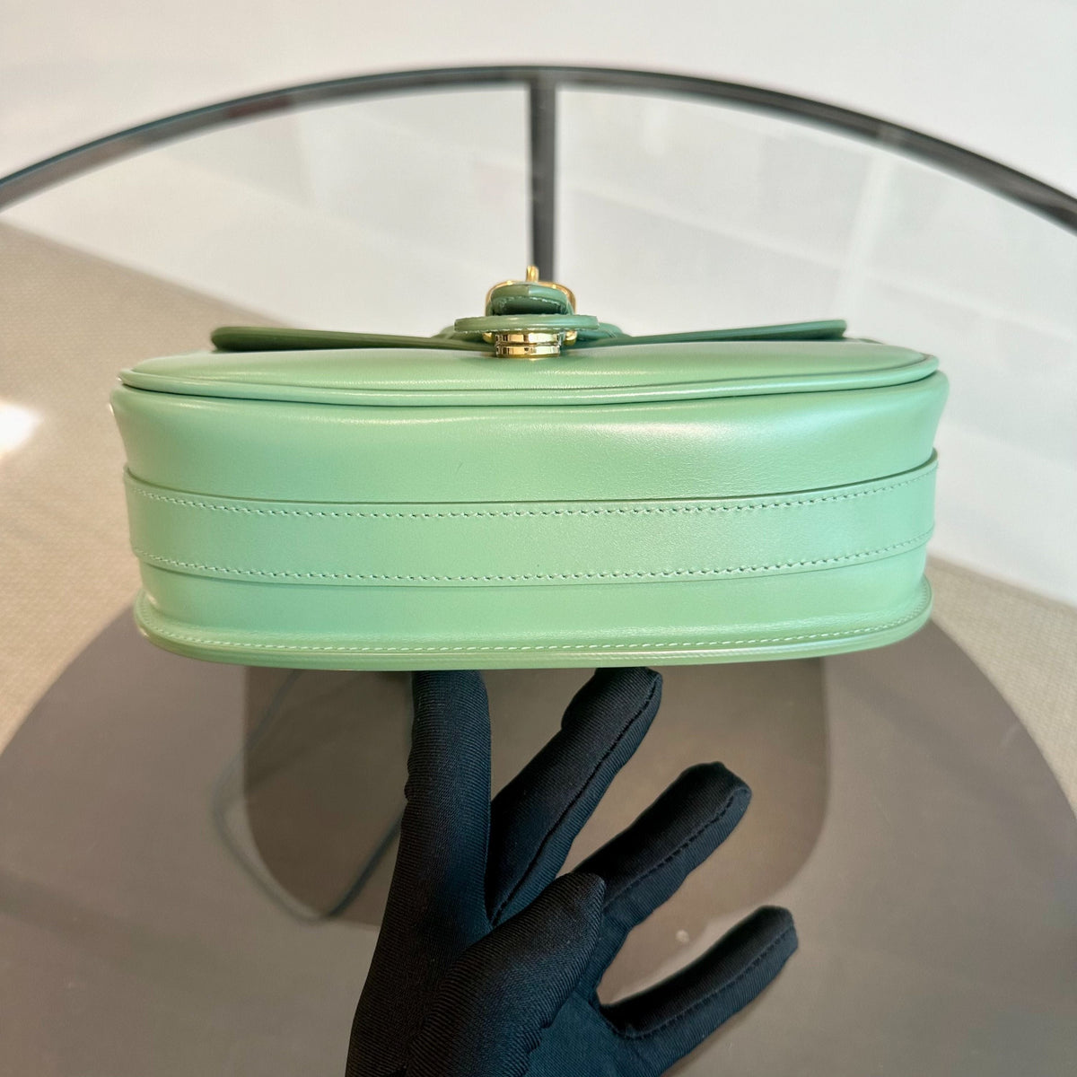 Bobby Medium Lambskin Green Avocado GHW