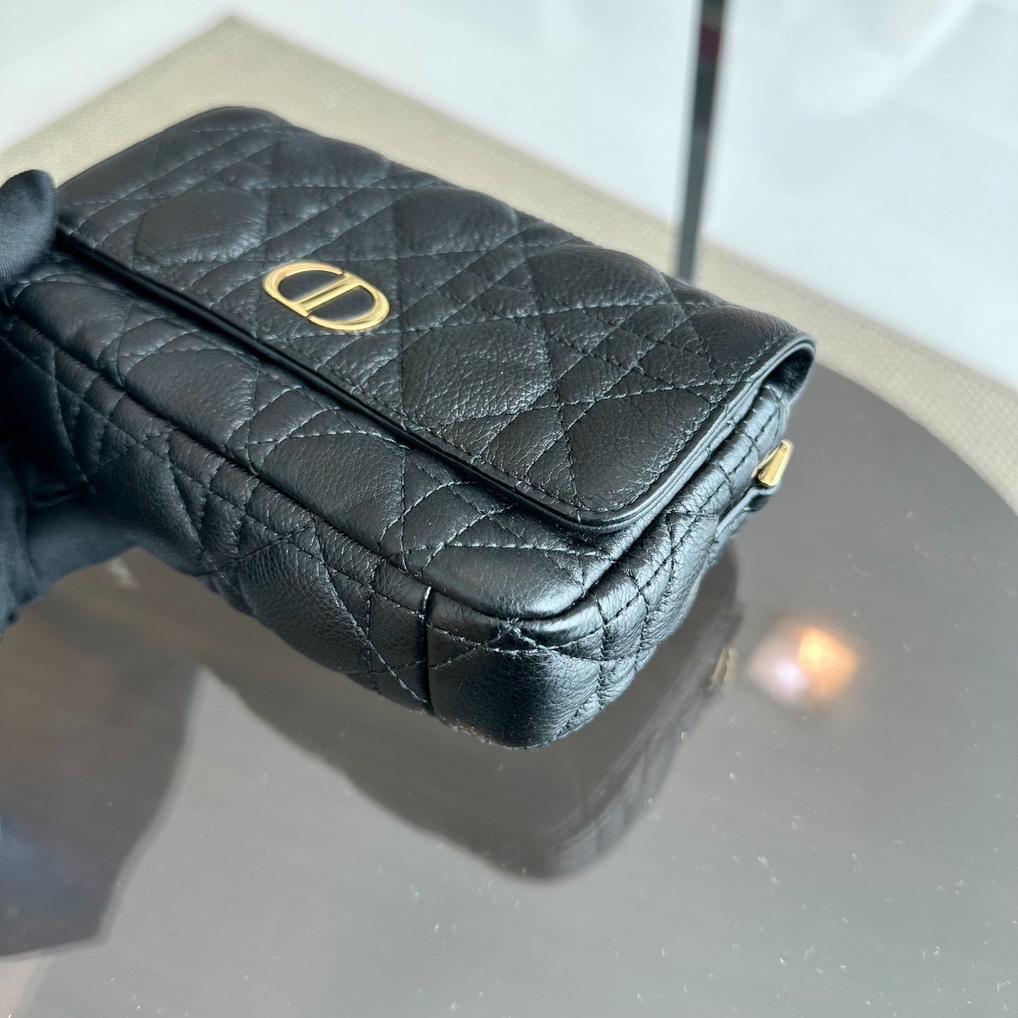 Caro Pouch WOC Wallet On Chain Cannage Grained Calfskin Black GHW