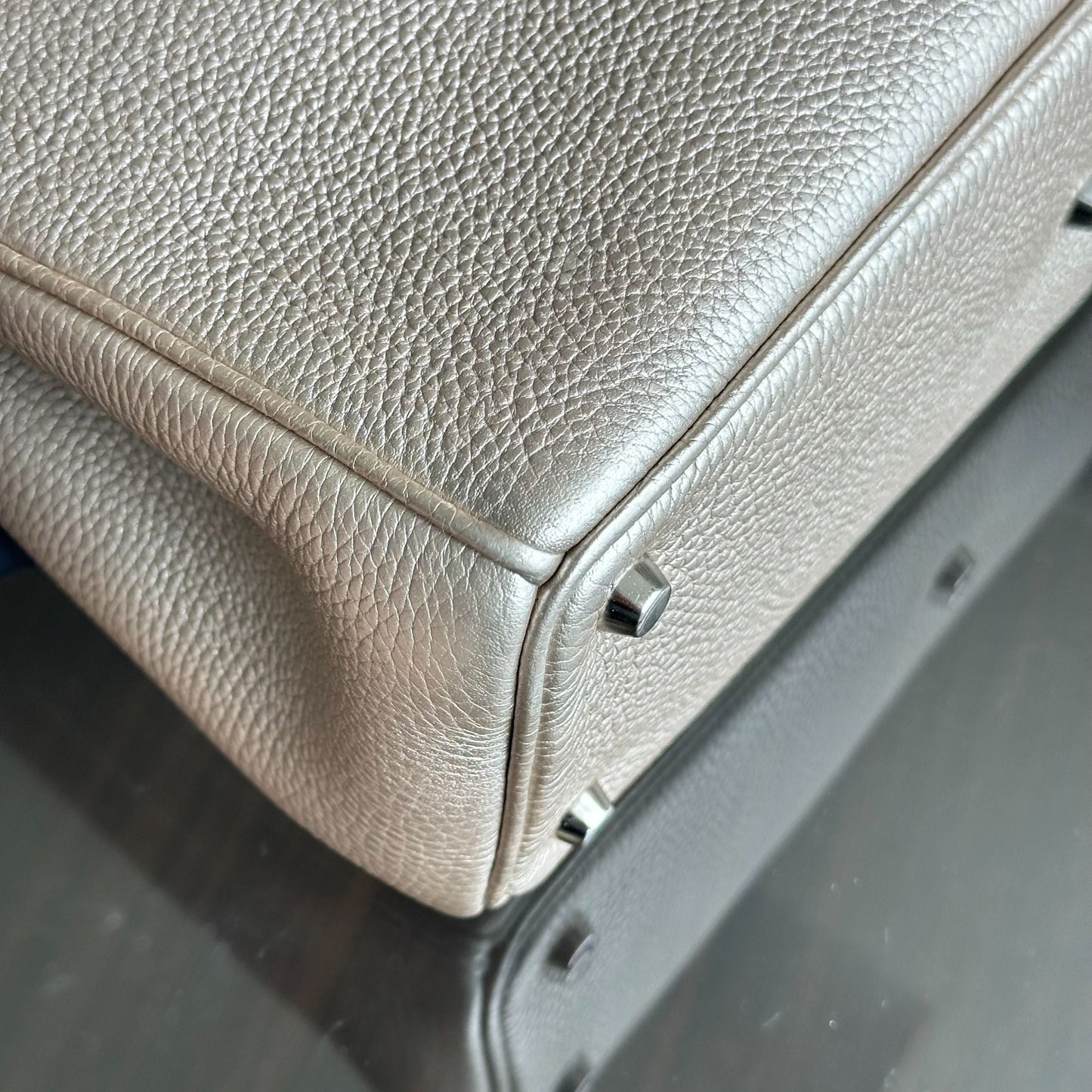 Diorissimo Medium 31CM Grained Calfskin Gold GHW