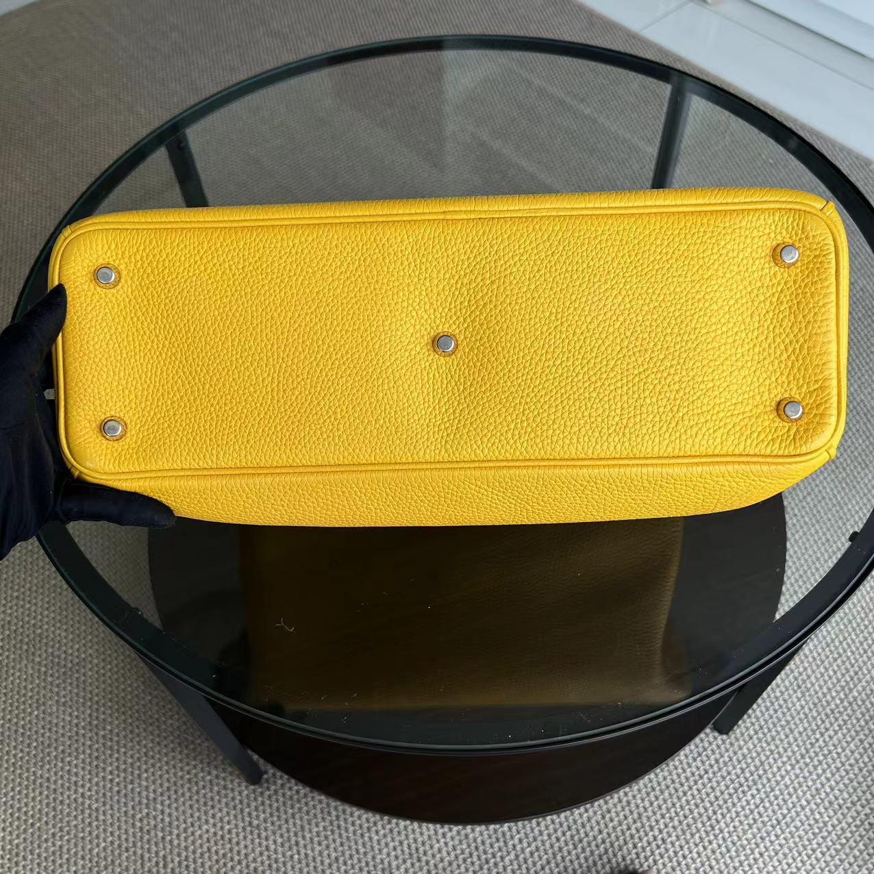Diorissimo Medium 31CM Grained Calfskin Yellow GHW