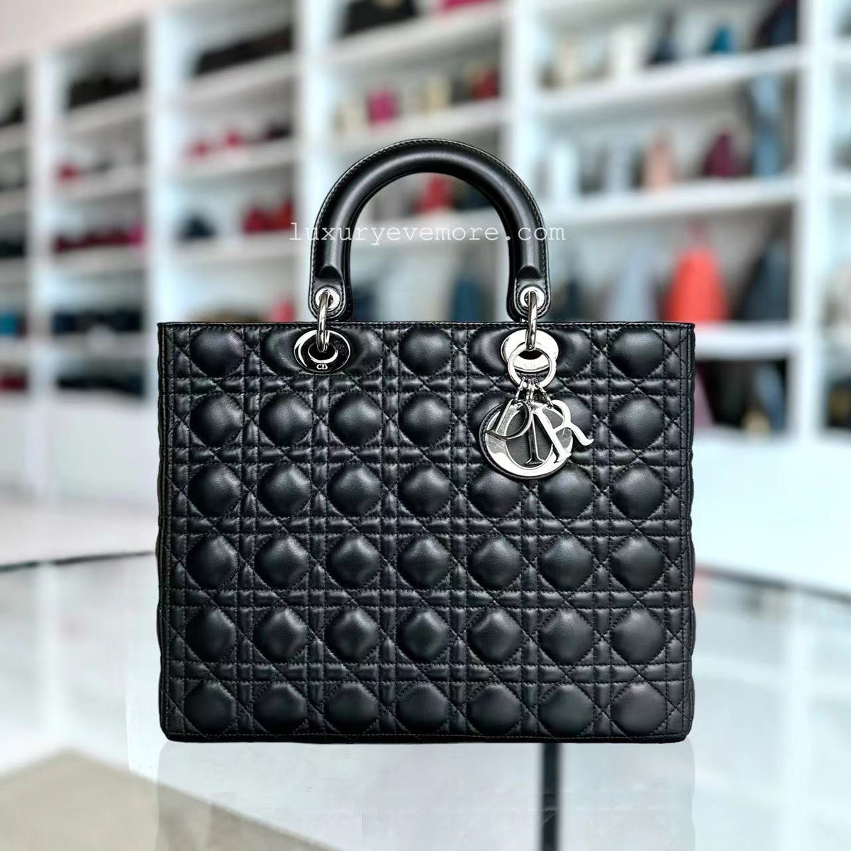 Lady Large Cannage Lambskin Black Silver Hardware