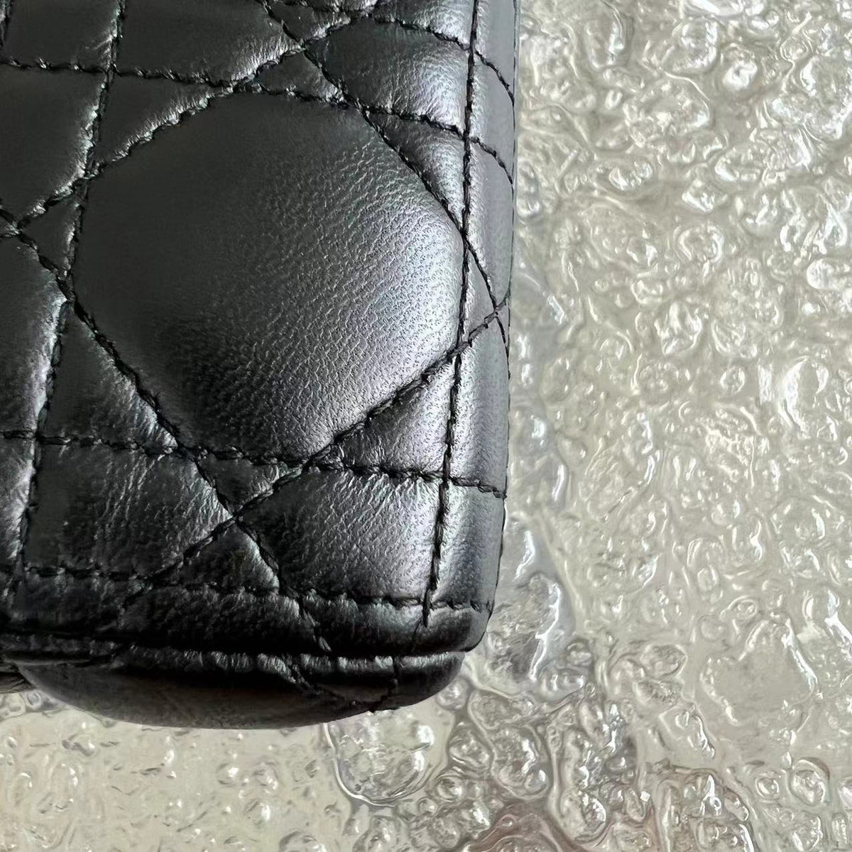Lady Large Cannage Lambskin Black Silver Hardware