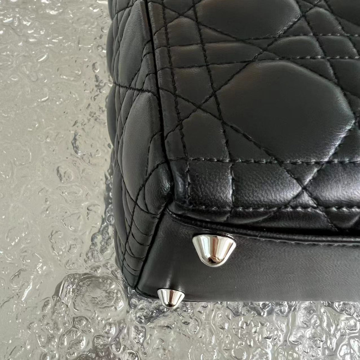 Lady Large Cannage Lambskin Black Silver Hardware