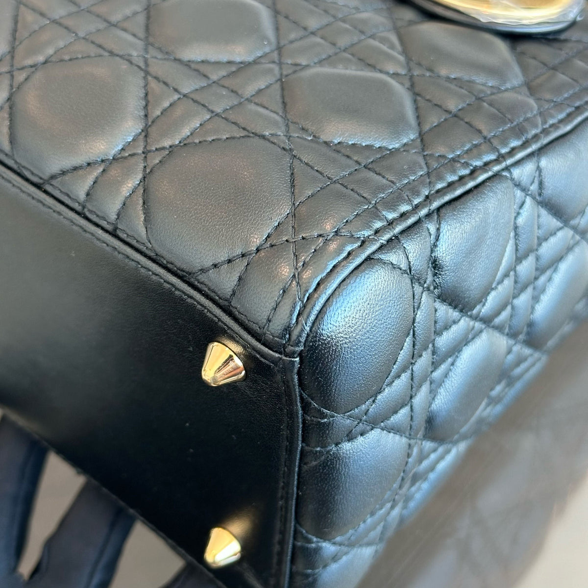 Lady Medium Cannage Lambskin Black GHW