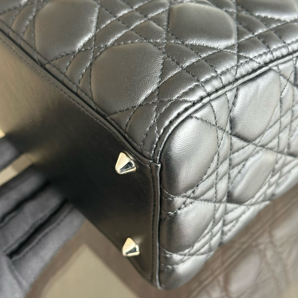 Lady Medium Cannage Lambskin Black SHW