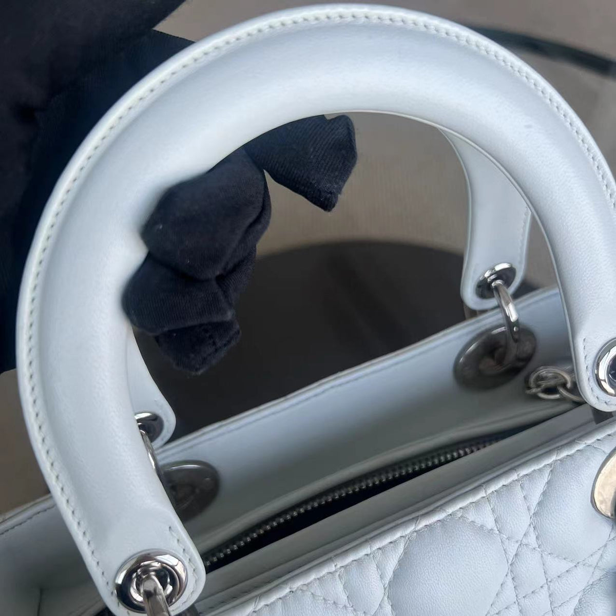 Lady Medium Cannage Lambskin White Silver Hardware