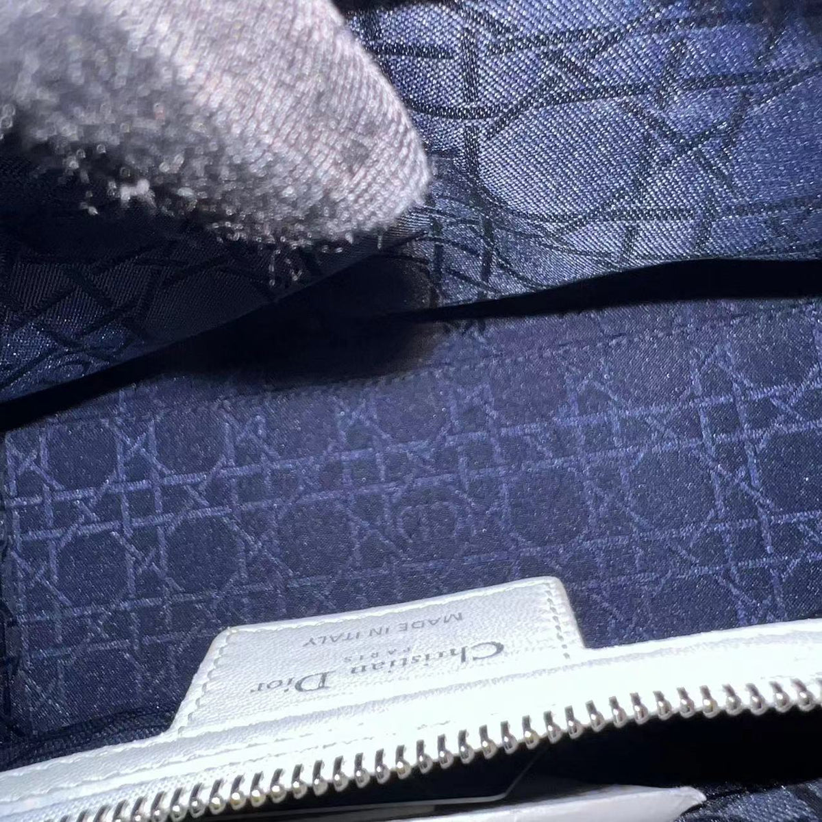 Lady Medium Cannage Lambskin White Silver Hardware