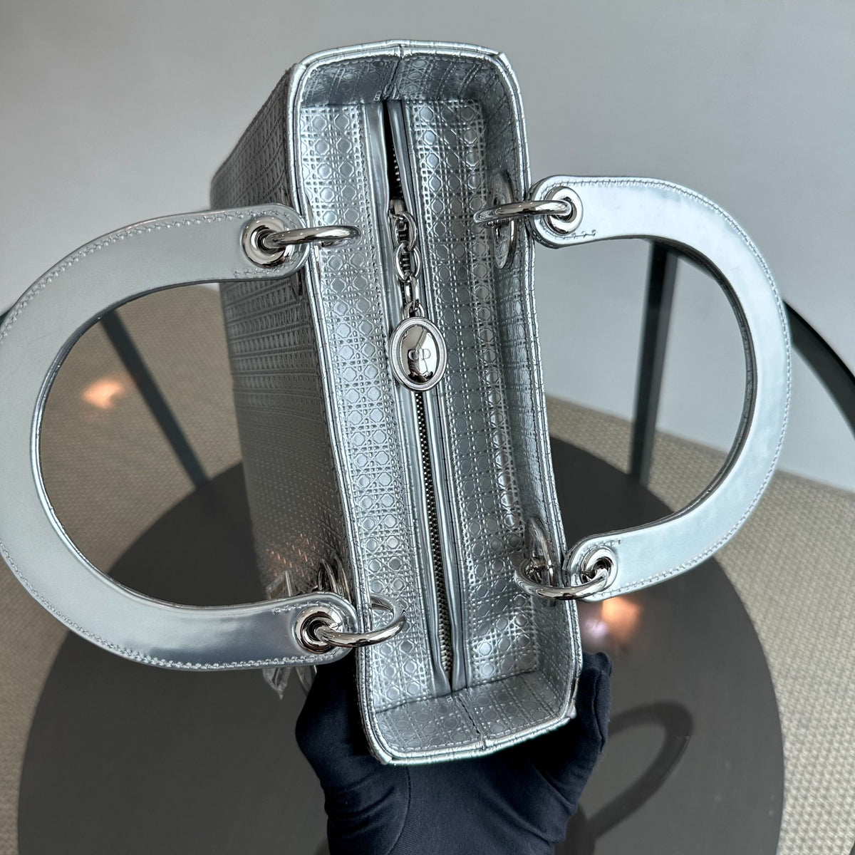 Lady Medium Micro-Cannage Metallic Calfskin Limited Edition Silver SHW