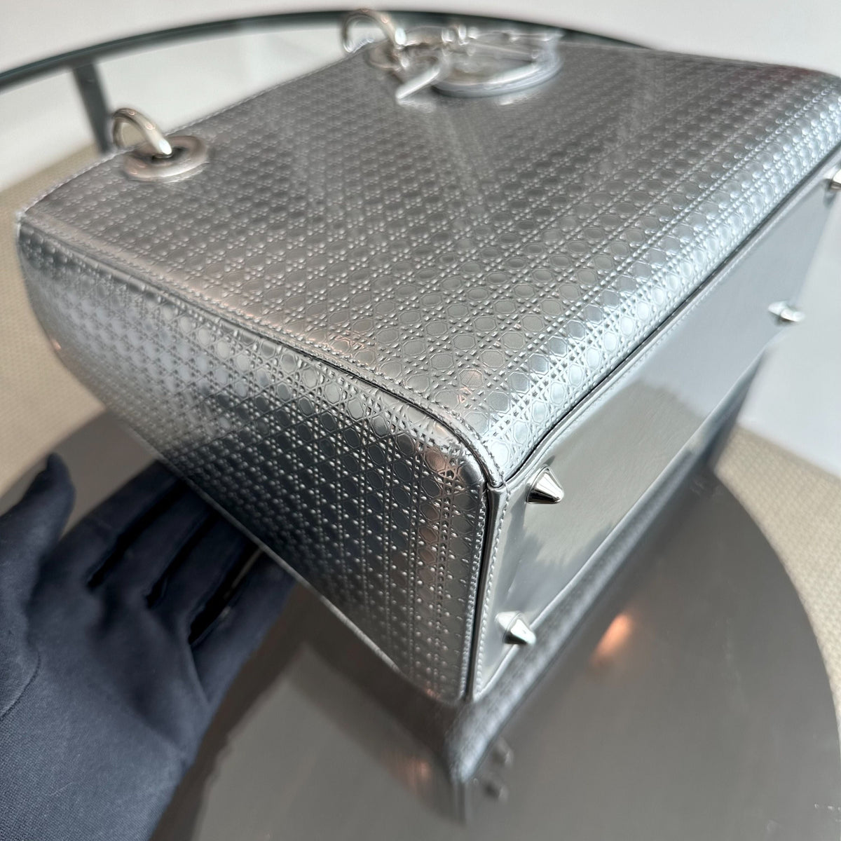 Lady Medium Micro-Cannage Metallic Calfskin Limited Edition Silver SHW