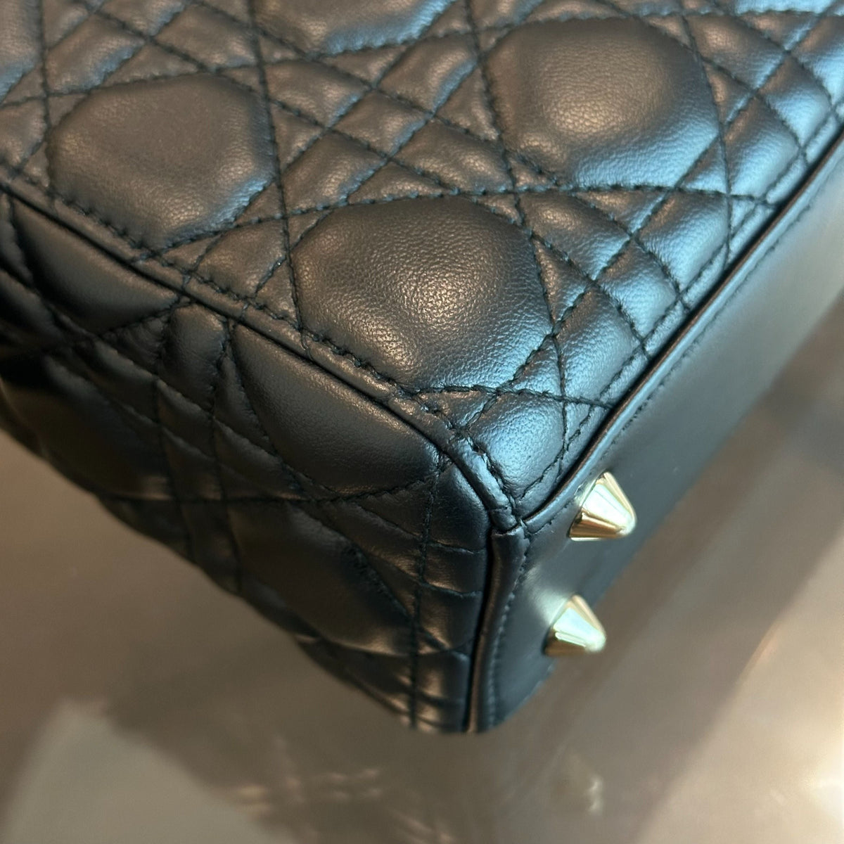 Lady Small Lambskin Cannage Badge Charm ABC Black GHW
