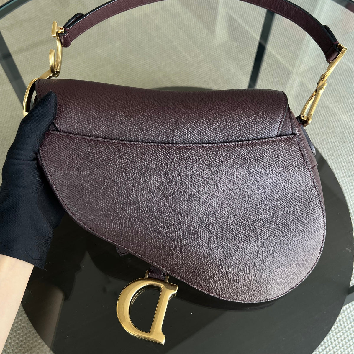 Medium Saddle  25CM Grained Calfskin Burgundy Golden Hardware