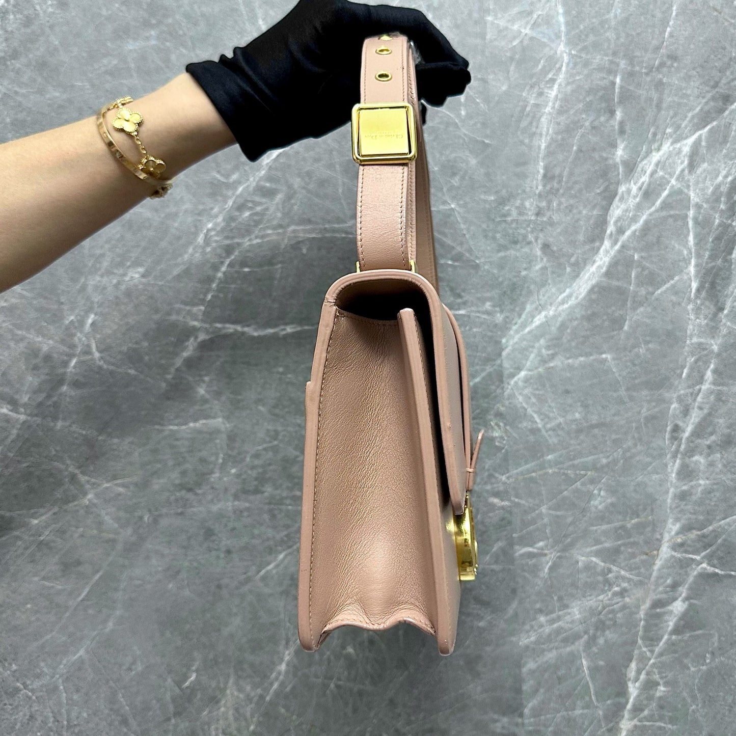 Montaigne 30 Calfskin Medium Beige Shoulder Bag GHW