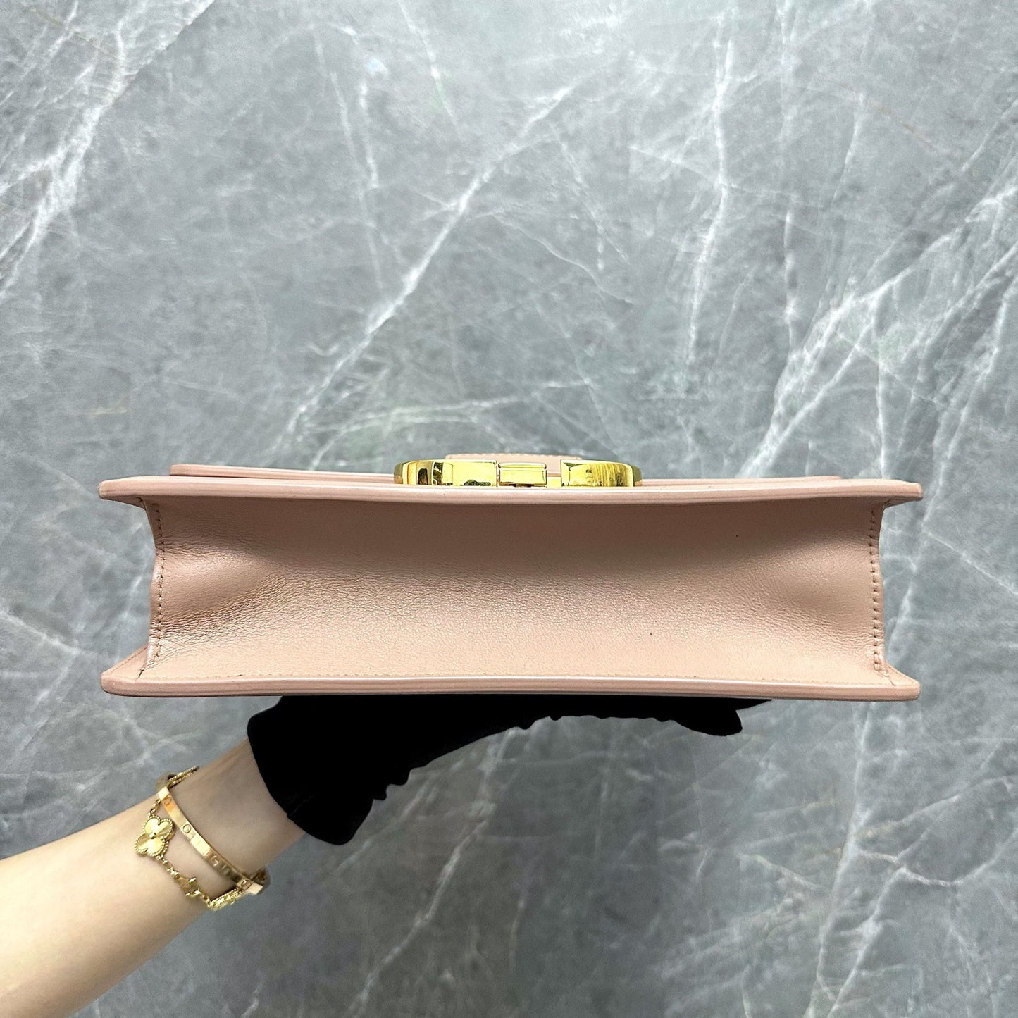 Montaigne 30 Calfskin Medium Beige Shoulder Bag GHW
