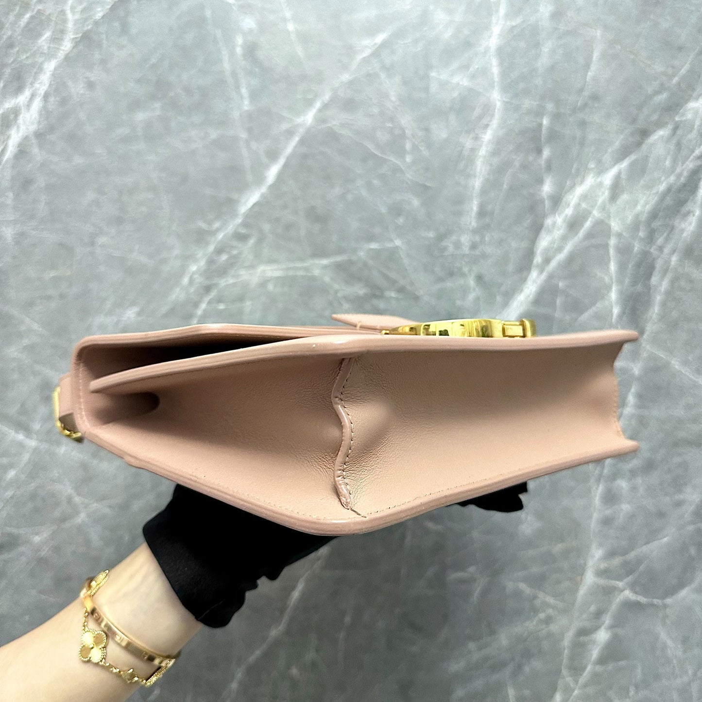 Montaigne 30 Calfskin Medium Beige Shoulder Bag GHW