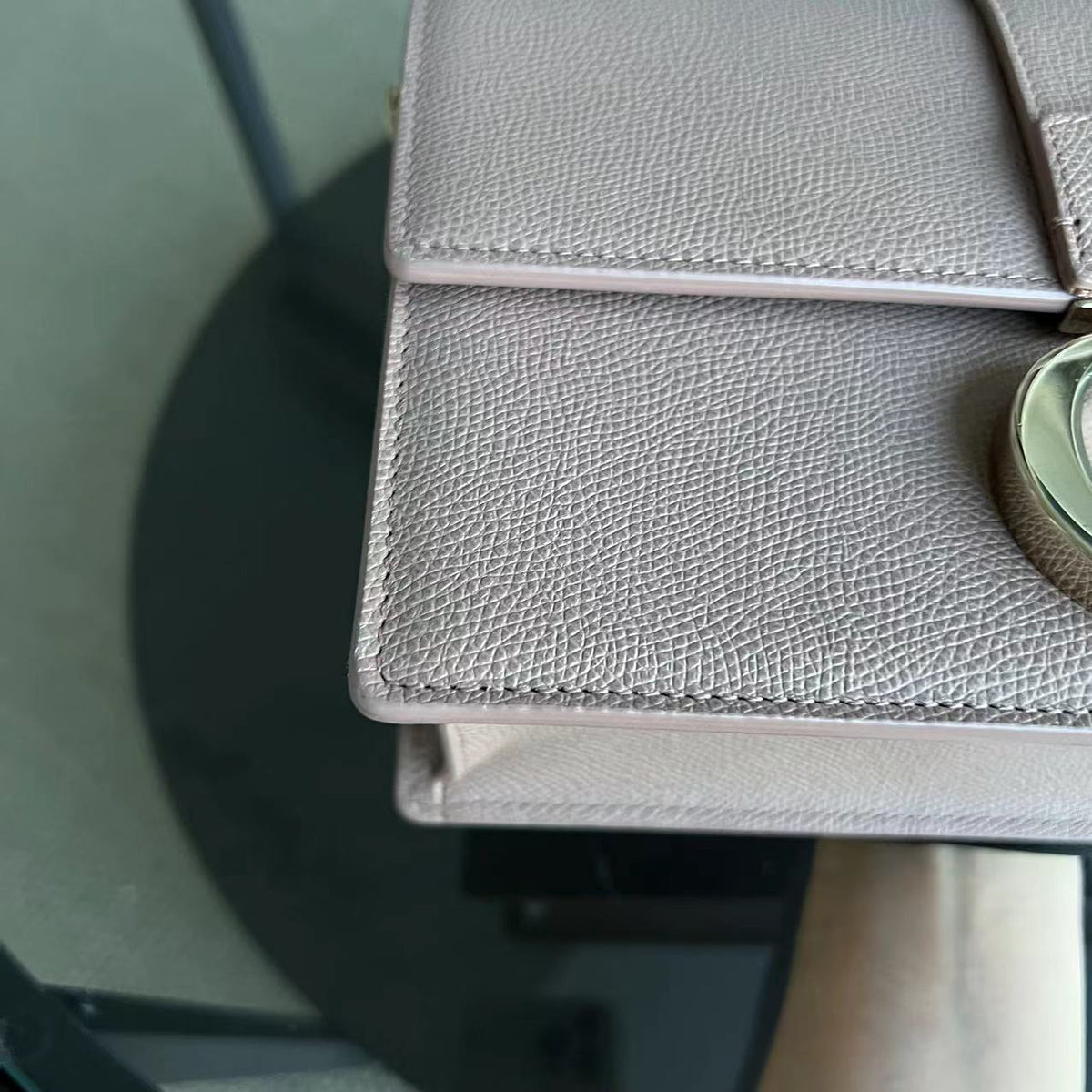 Montaigne 30 East West Grained Calfskin Light Pink Golden Hardware