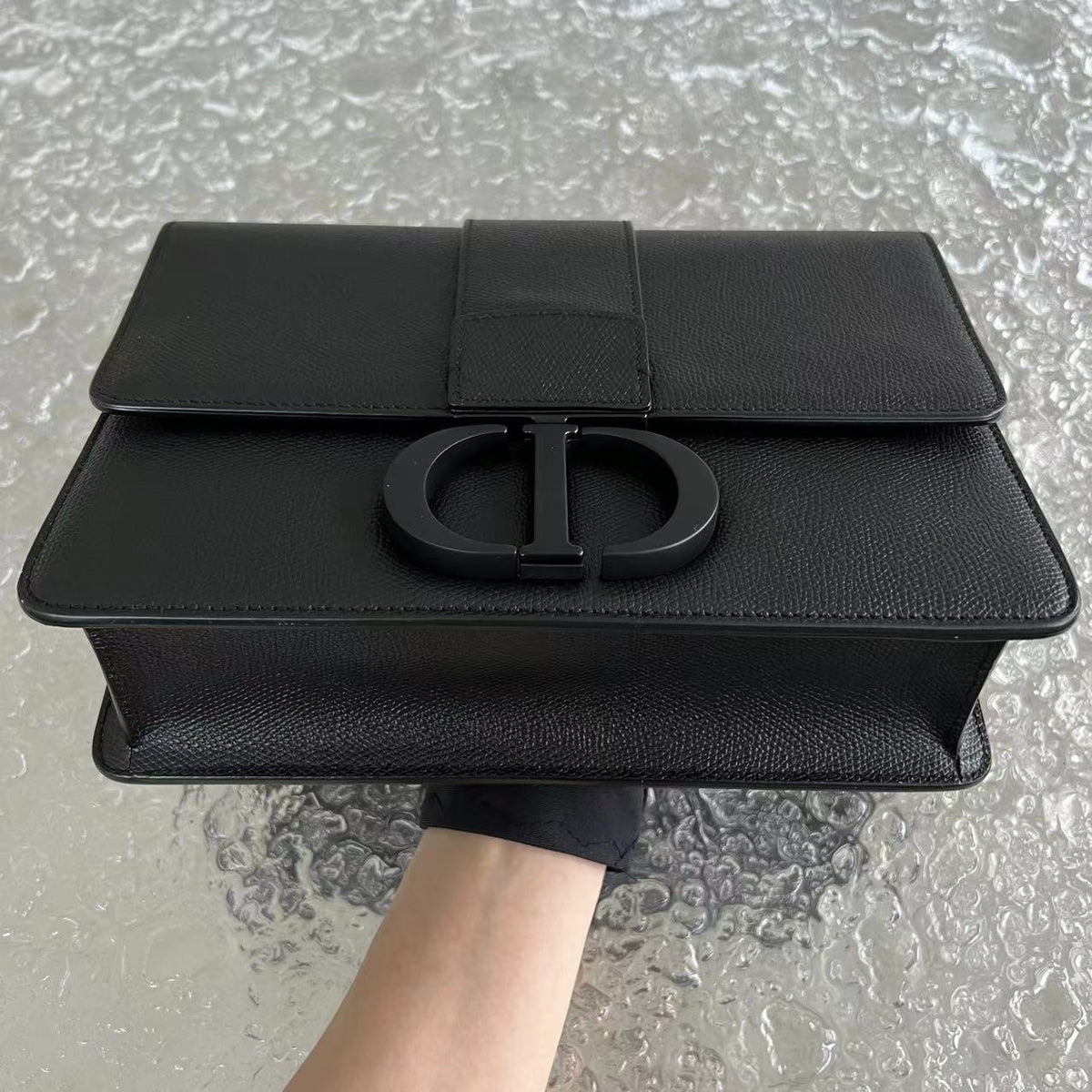 Montaigne 30 Grained Calfskin All Black