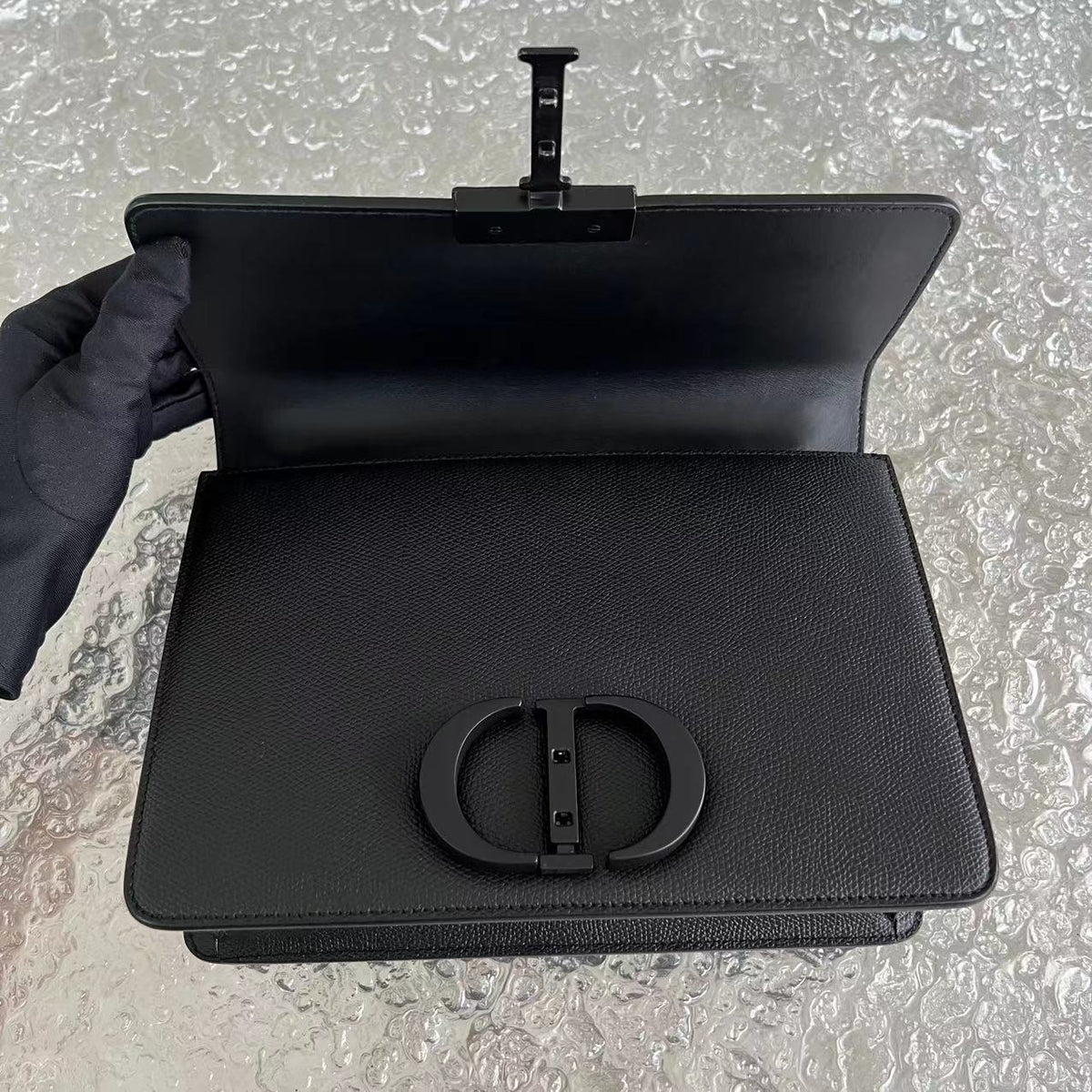 Montaigne 30 Grained Calfskin All Black