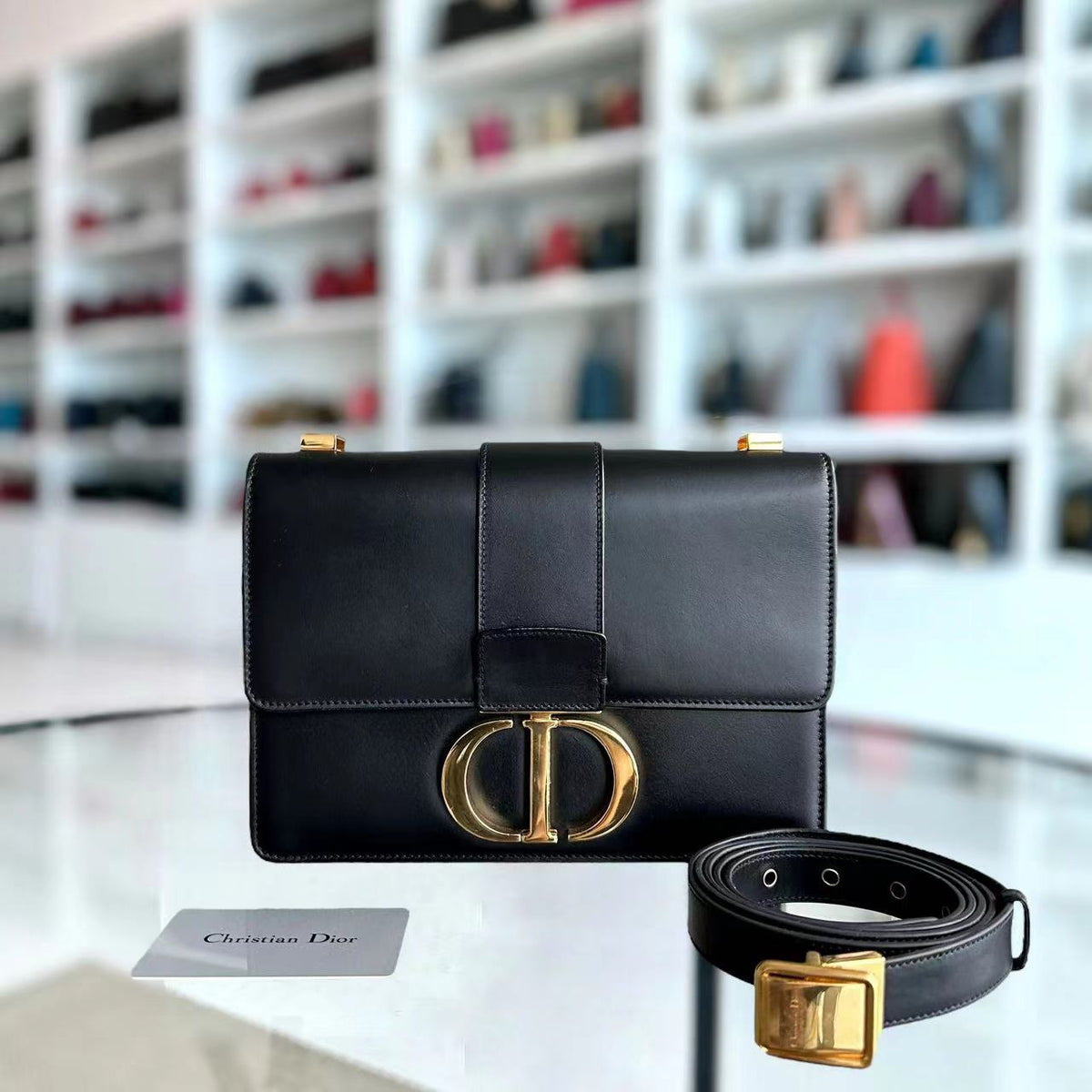 Montaigne 30 Smooth Calfskin Black GHW
