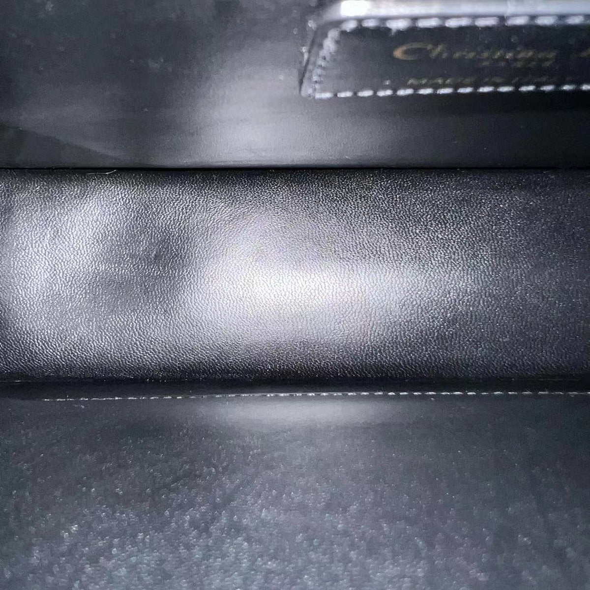 Montaigne 30 Smooth Calfskin Black GHW
