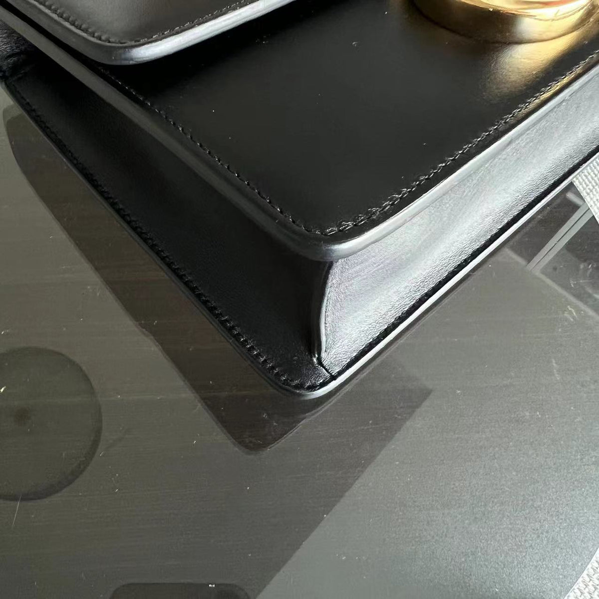 Montaigne 30 Smooth Calfskin Black GHW