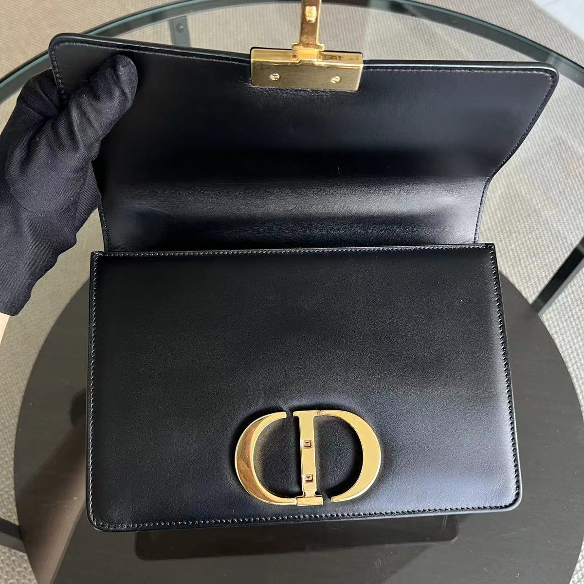 Montaigne 30 Smooth Calfskin Black GHW