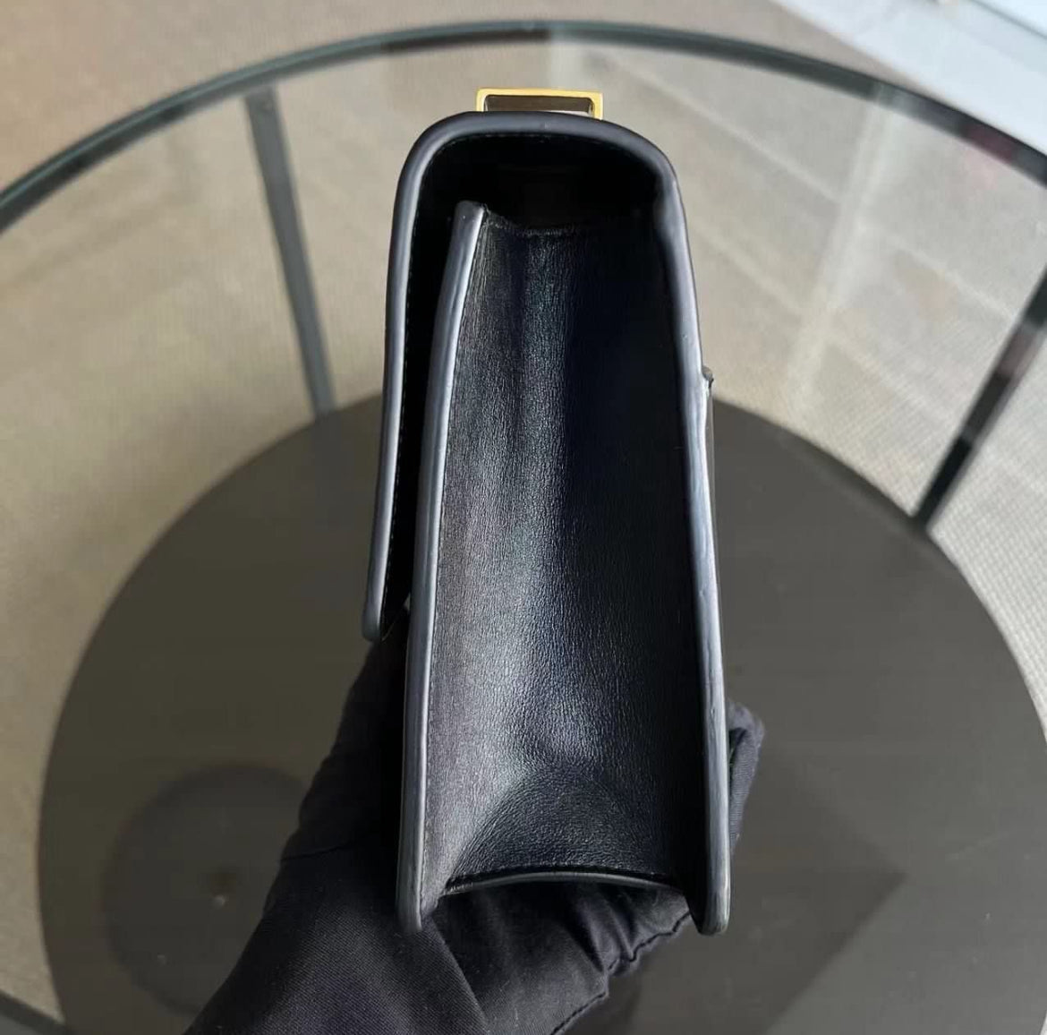 Montaigne 30 Smooth Calfskin Black Golden Hardware