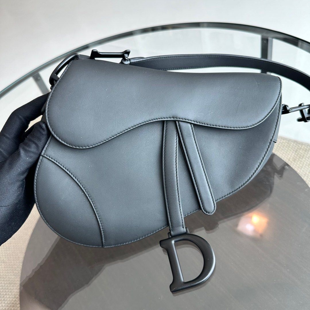 Saddle Medium Calfskin All Black BHW