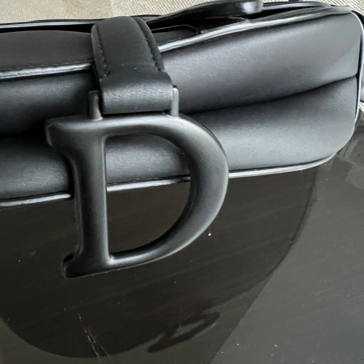 Saddle Medium CalfskinAll Black BHW