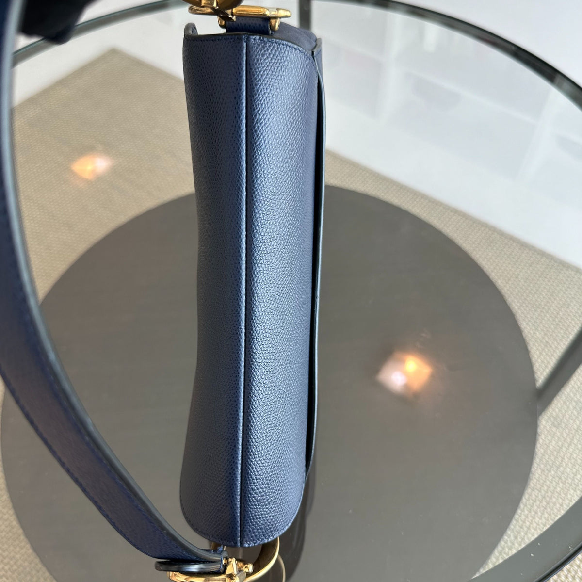 Saddle Medium Grained Calfskin Dark Blue GHW